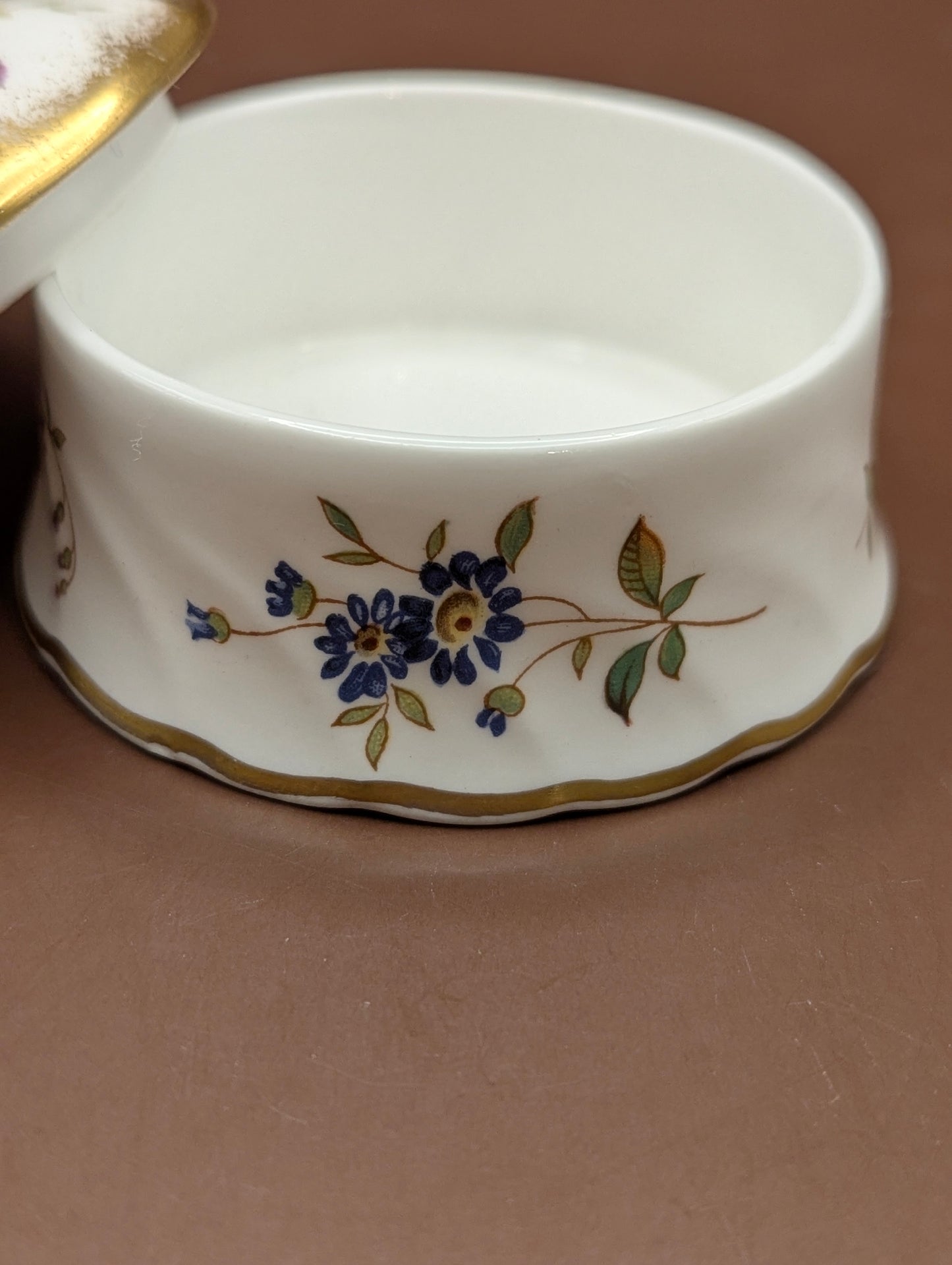 ハマースレイ社の花柄小物入れ | イギリスアンティーク陶磁器 | 一点物